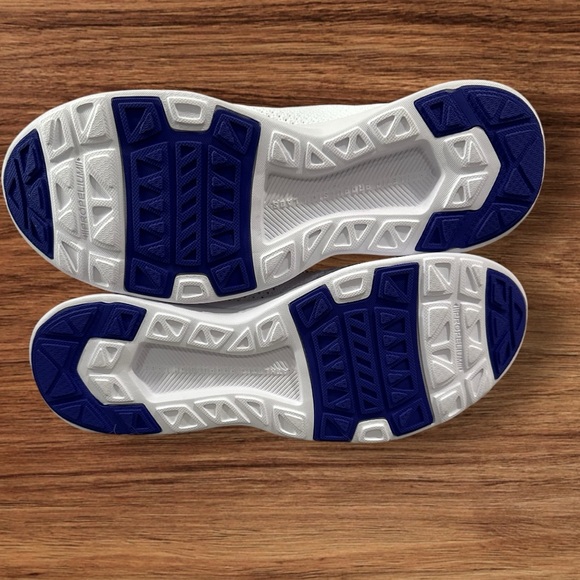 Men’s Athletic Propulsion Labs APL TECHLOOM TRACER Purple & White Sneakers, 7.5. - Picture 6 of 11